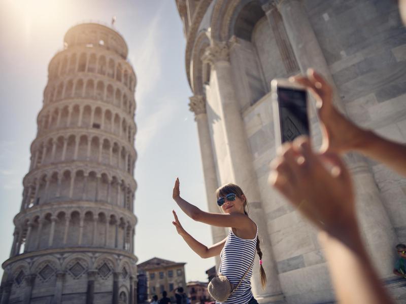 “How to Take Better Travel Pics on Your Smartphone” / August 19, 2018