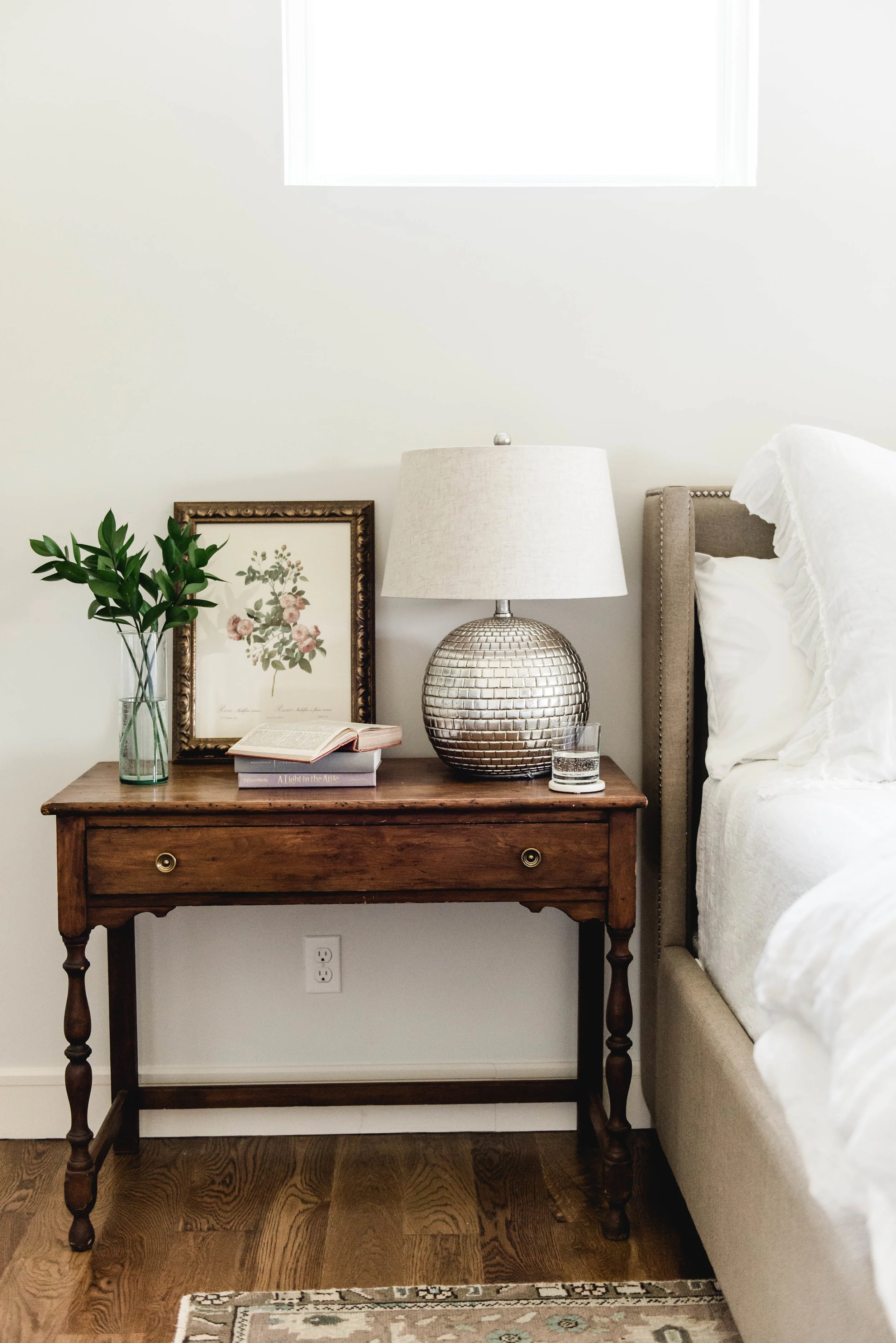 bedroom_side_table_styling.jpg
