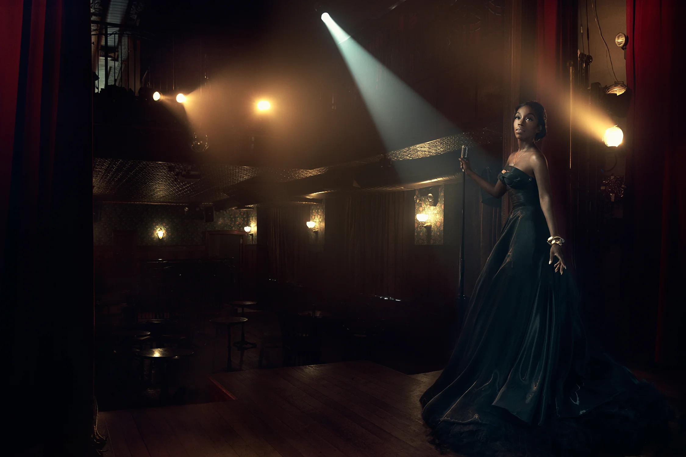 ESTELLE_TR_01_043v3 copy.jpg