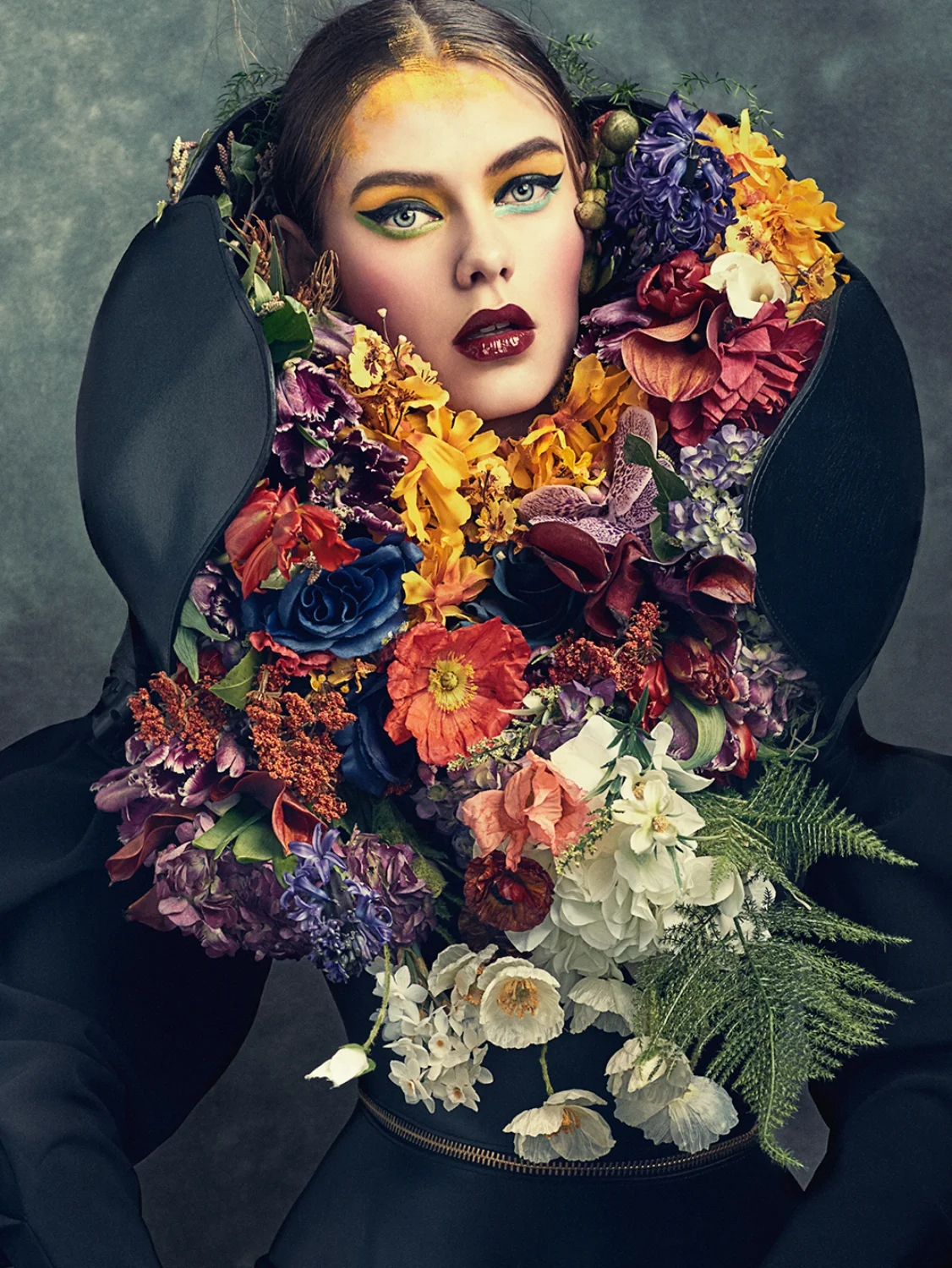 FLOWER BOMB0879 copy.jpg