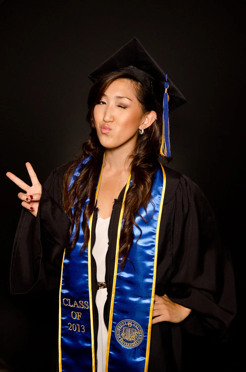 Bryan-Miraflor-Photography-Jinny-Grad-Photoshoot-UCR-0003.jpg