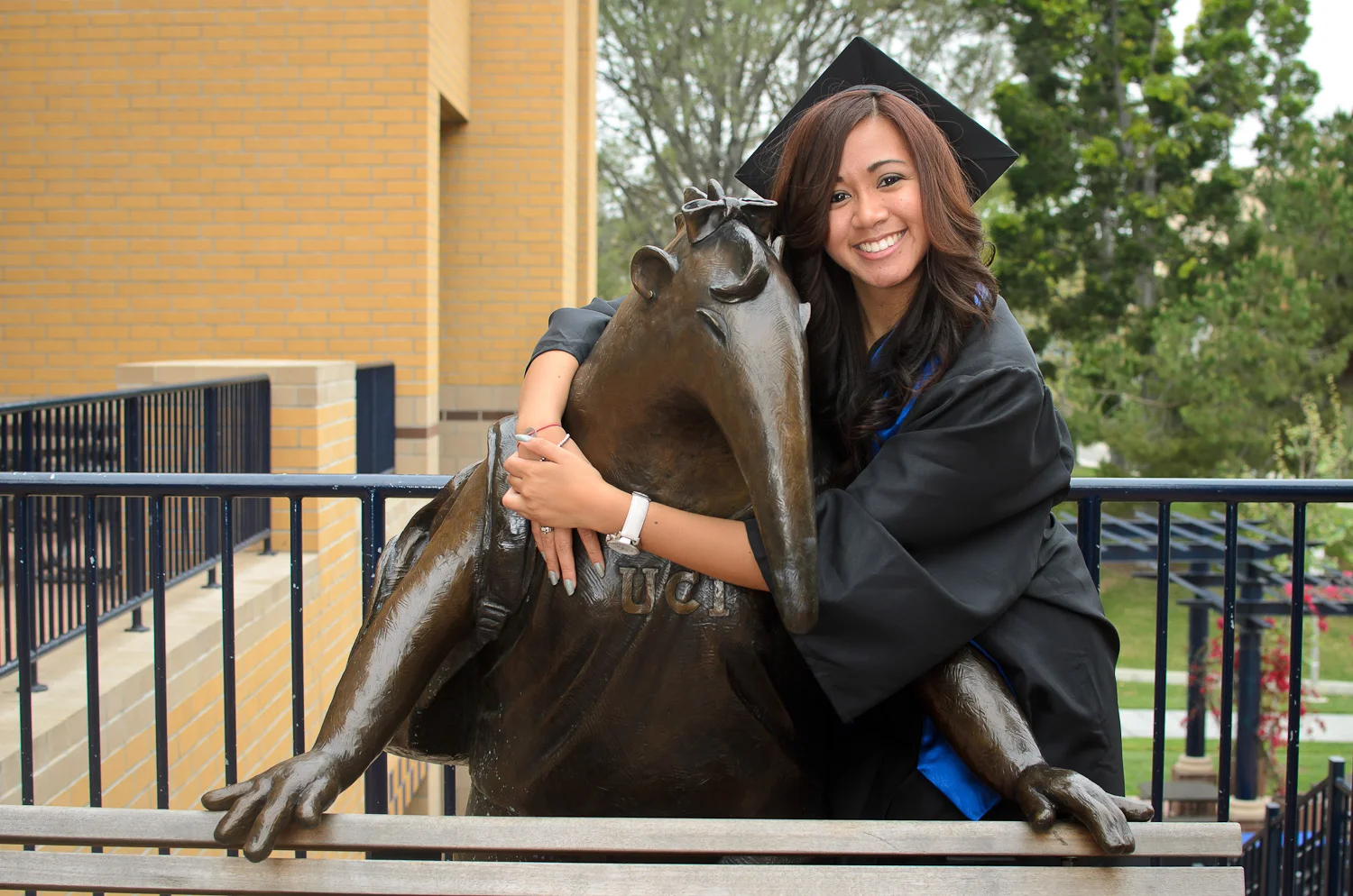 Bryan Miraflor Photography-Graduation Photoshoot-0032.jpg