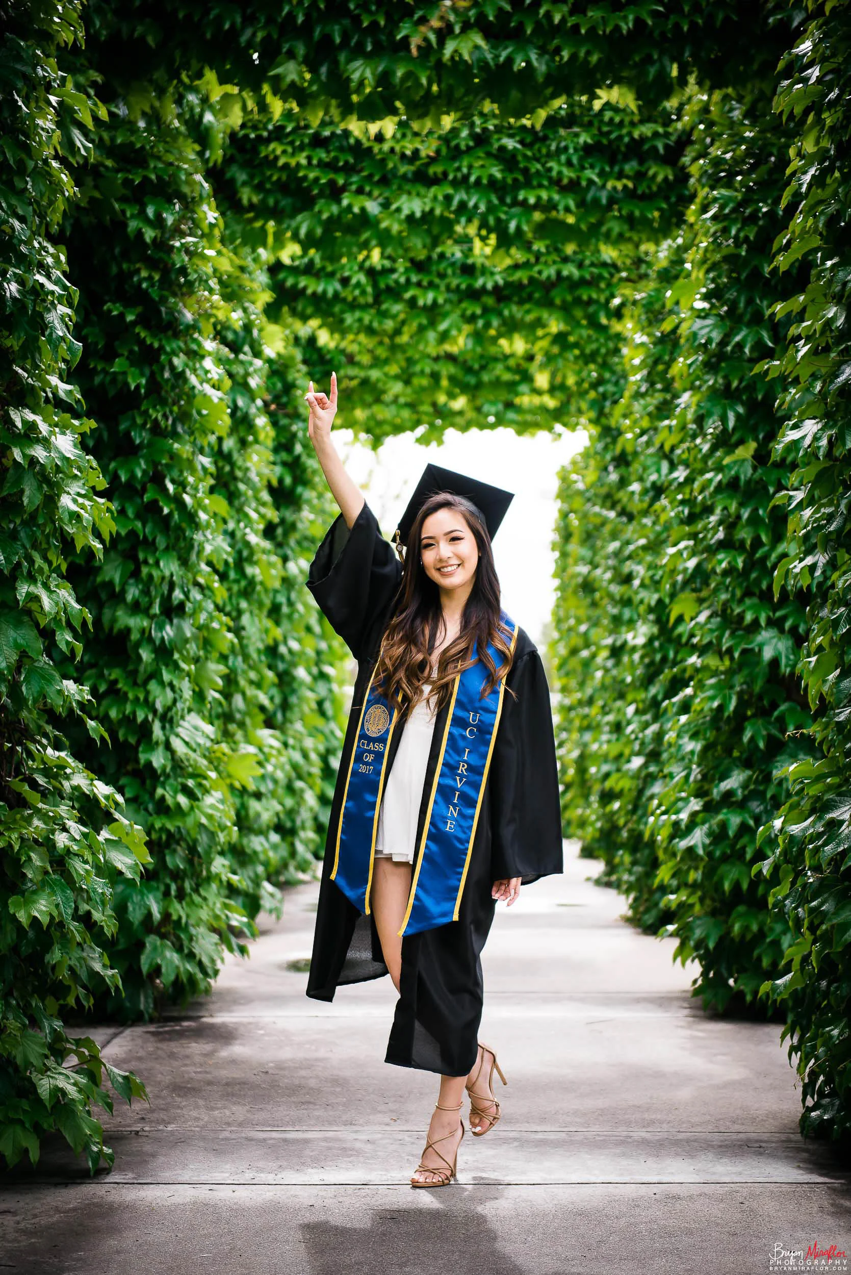 21-Bryan-Miraflor-Photography-Karen-Grad-Portraits-UC-Irvine-aKDPhi-20170507-192.jpg