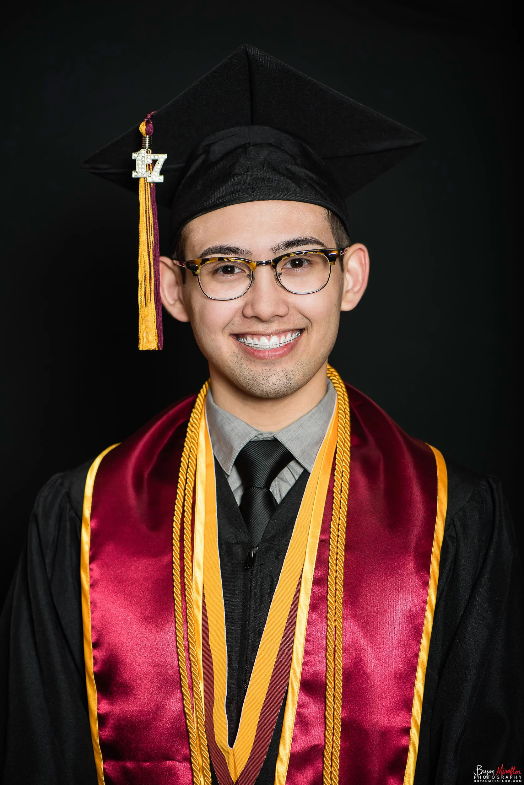 60-Bryan-Miraflor-Photography-Marin-Grad-Portraits-Dominguez-Hills-Nursing-20170321-006.jpg