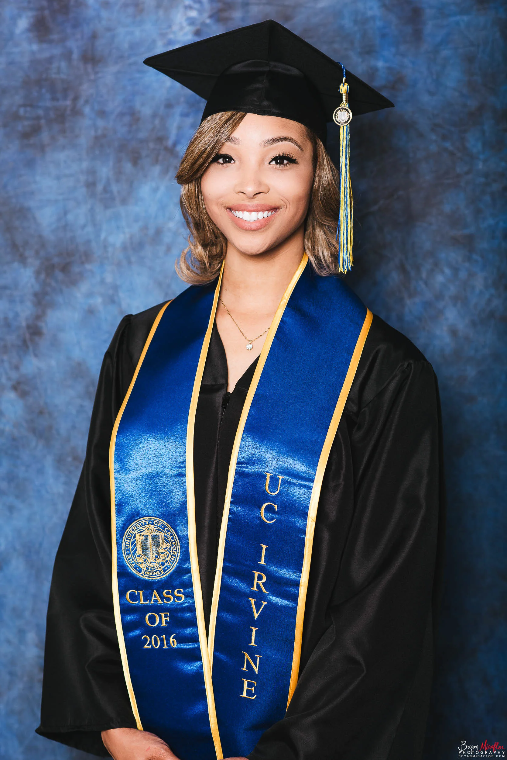 68-Bryan_Miraflor_Photography_Arion_UC_Irvine_Grad_Portraits_20160521_0008.jpg