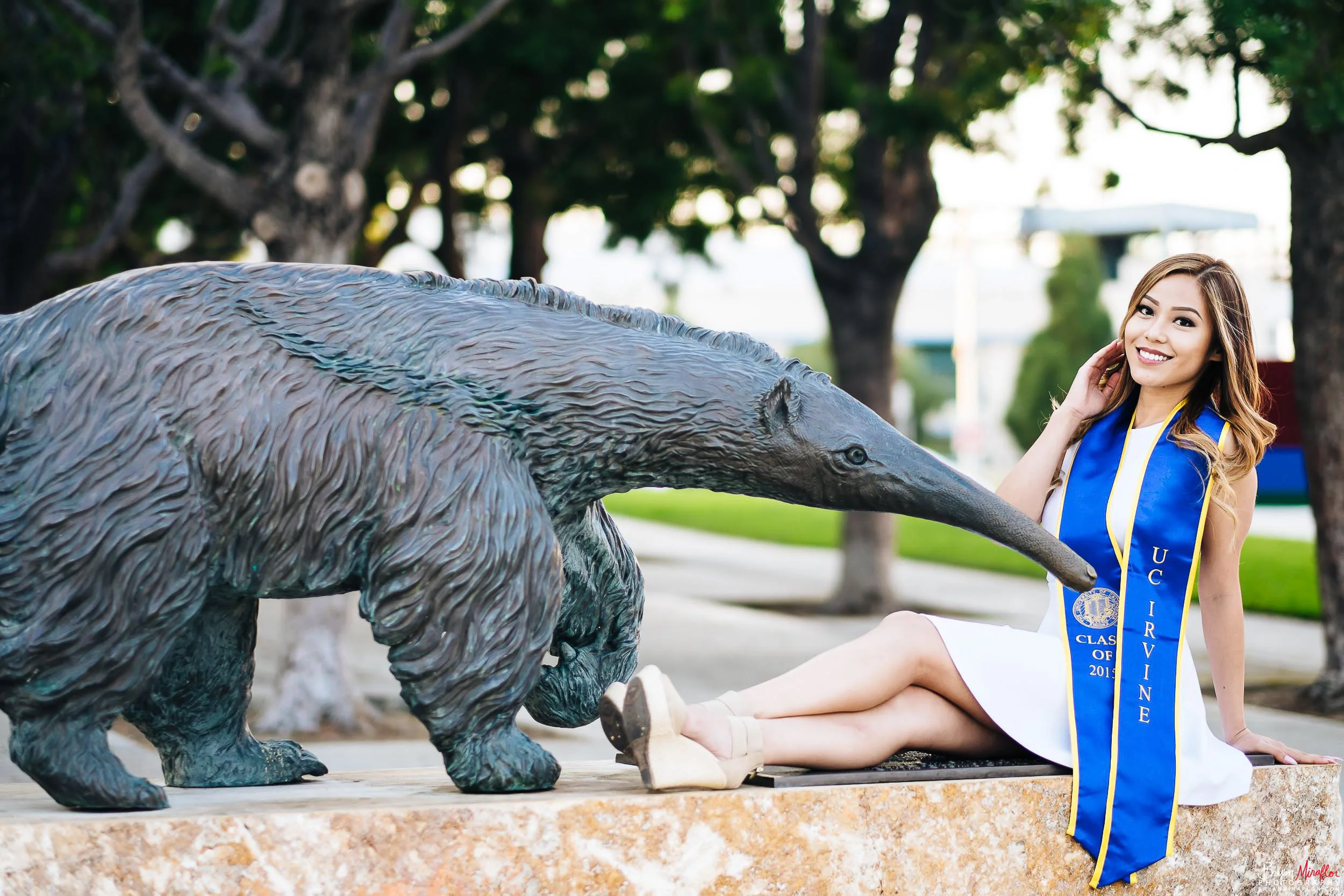 84-Bryan-Miraflor-Photography-Erica-Law-Grad-Portraits-UC-Irvine-20150606-0303.jpg