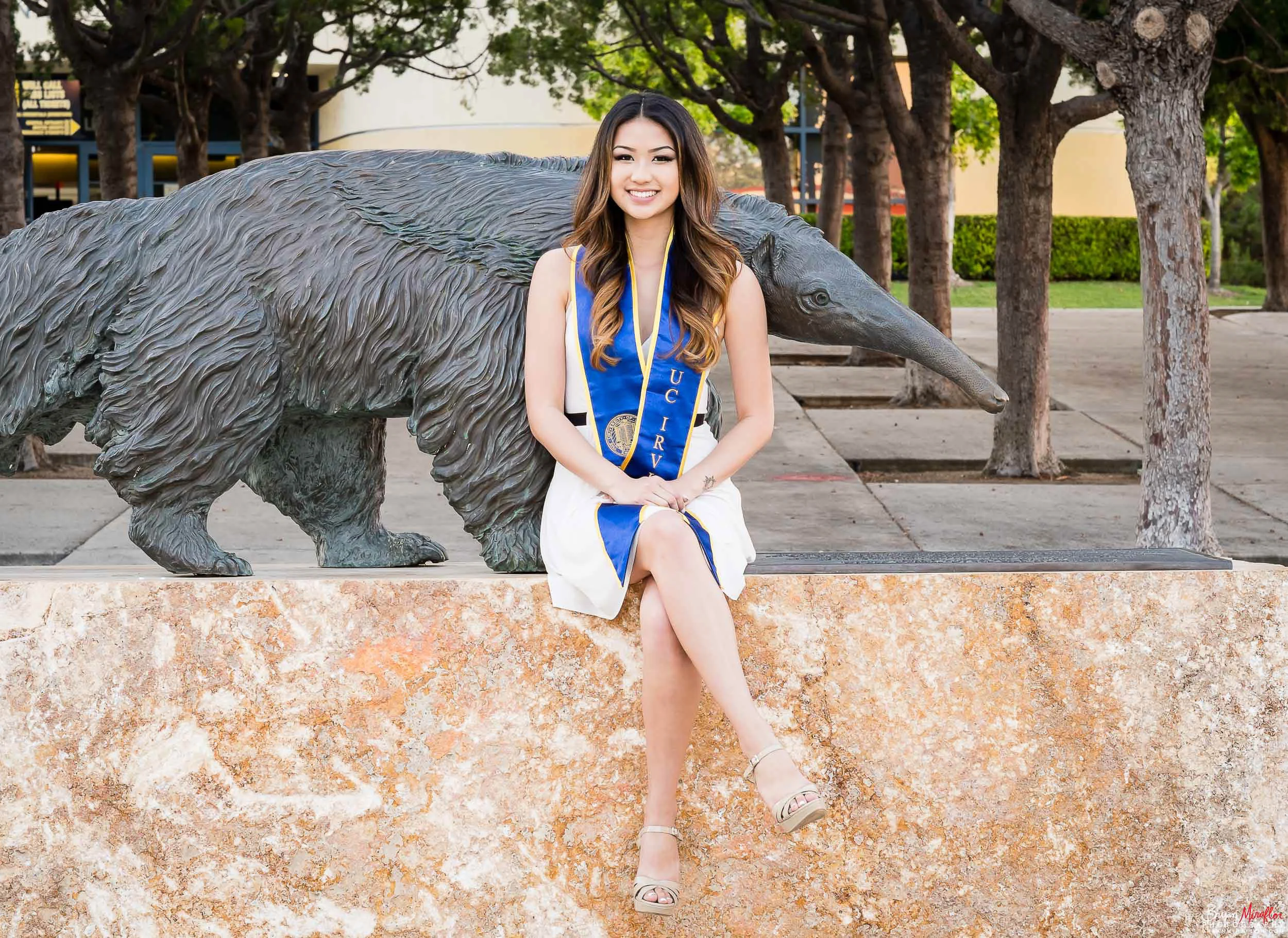 108-Bryan-Miraflor-Photography-Grad-Portraits-Christine-C-UCI-20150418-0141.jpg
