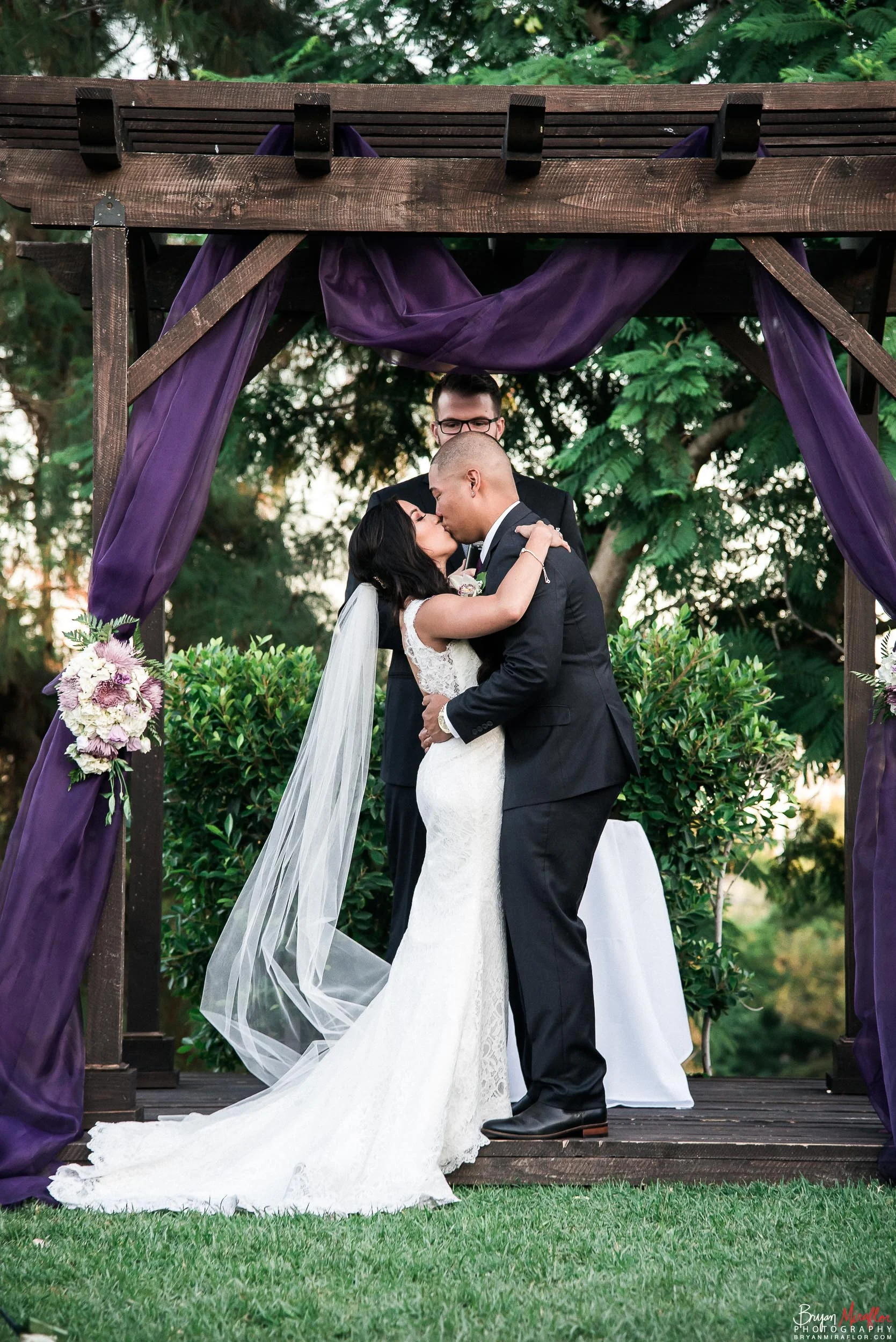 Bryan-Miraflor-Photography-Trisha-Dexter-Married-20170923-055.jpg