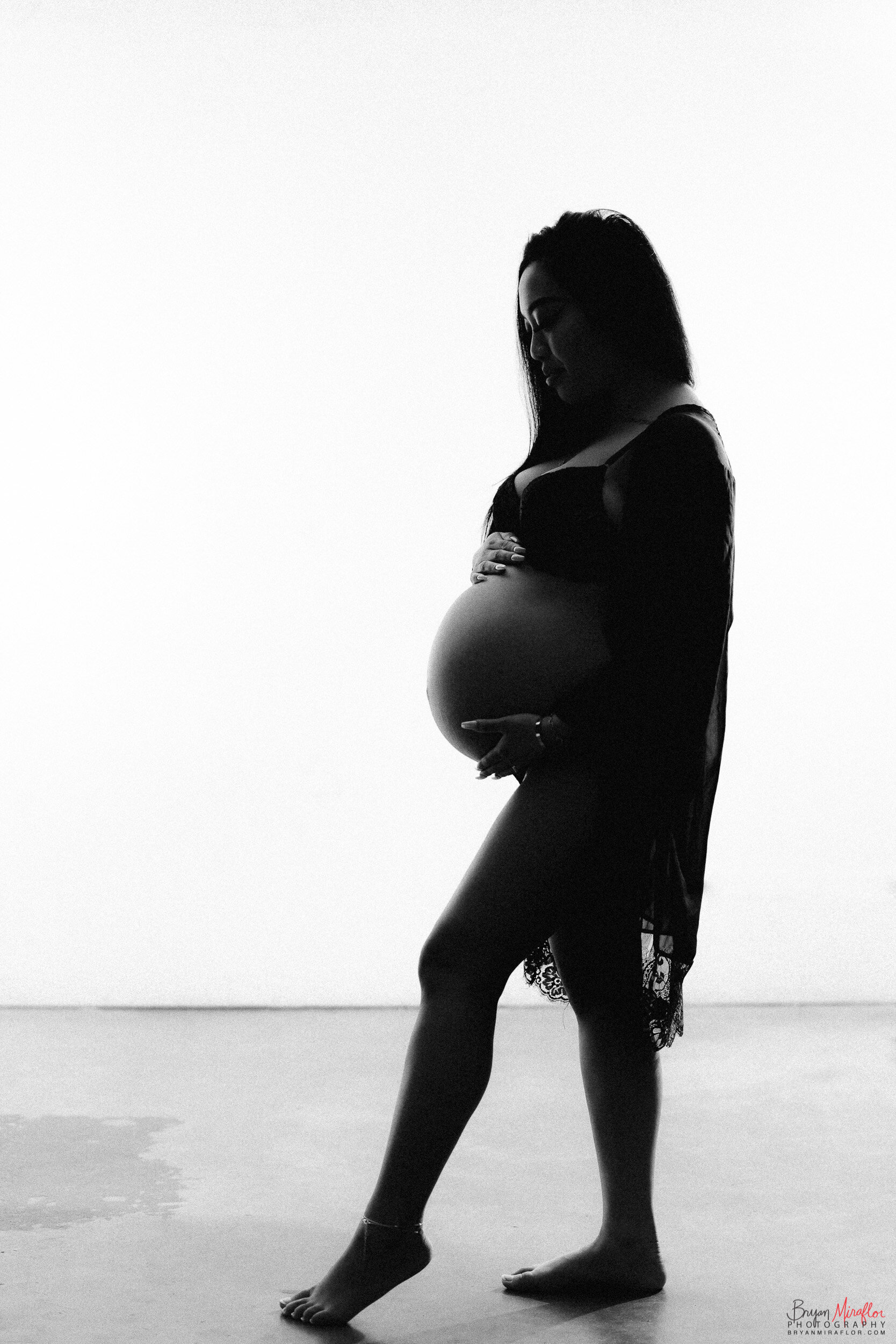 Bryan-Miraflor-Photography-Nguyen-Maternity-Photoshoot-FD-PhotoStudio-2020-006.jpg