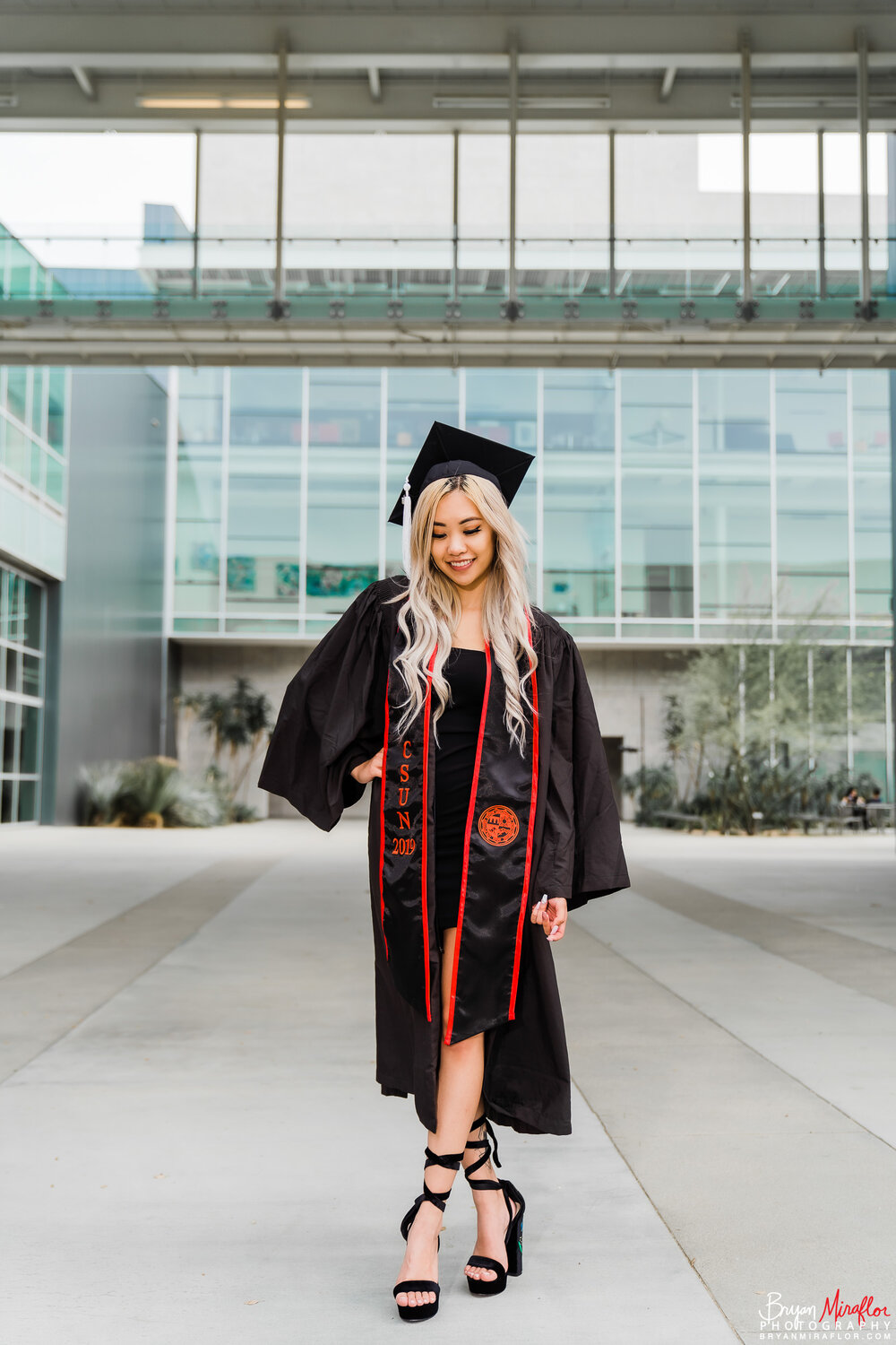 Bryan-Miraflor-Photography-CSUN-Grad-Portraits-Michelle-012.jpg