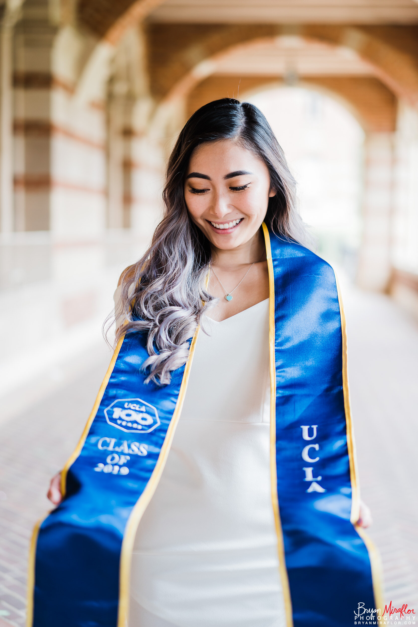 UCLA-Los-Angeles-Grad-Portrait-Photoshoot-Felicia-Bryan-Miraflor-Photography-002.jpg