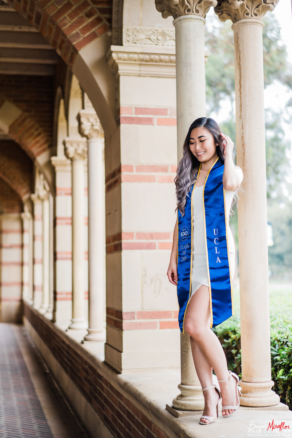 UCLA-Los-Angeles-Grad-Portrait-Photoshoot-Felicia-Bryan-Miraflor-Photography-004.jpg