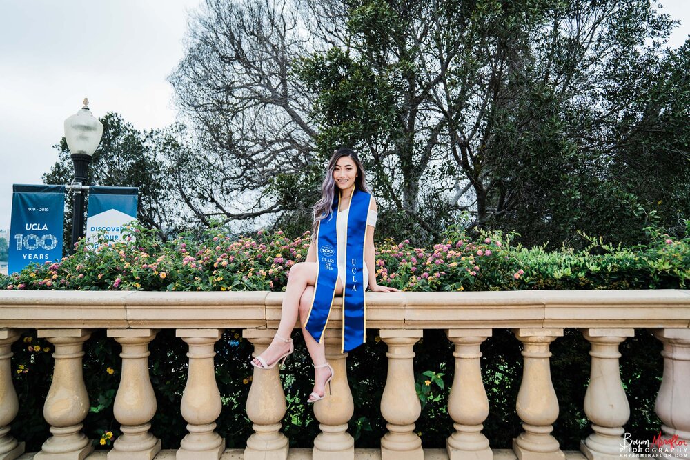 UCLA-Los-Angeles-Grad-Portrait-Photoshoot-Felicia-Bryan-Miraflor-Photography-011.jpg