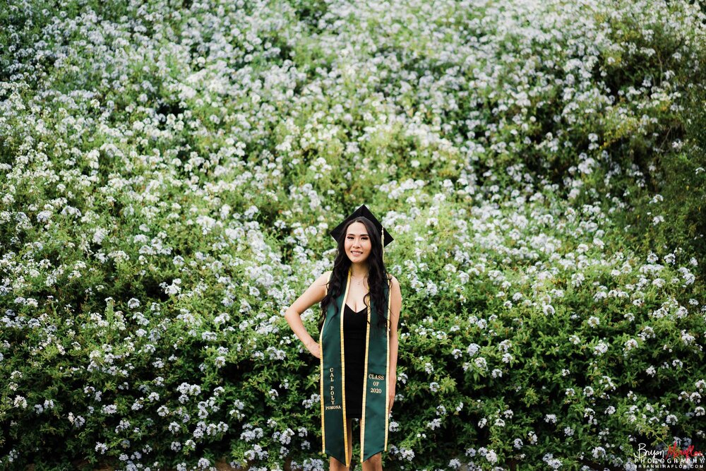 Cal-Poly-Pomona-Grad-Portraits-Floral-Ashley-Bryan-Miraflor-Photography-2020-020.jpg