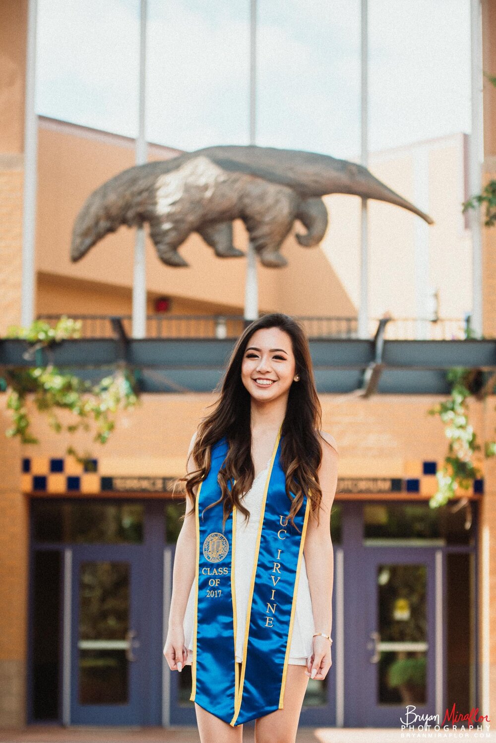 Bryan-Miraflor-Photography-UC-Irvine-Grad-Portraits-Student-Center-Karen-2017-032.jpg