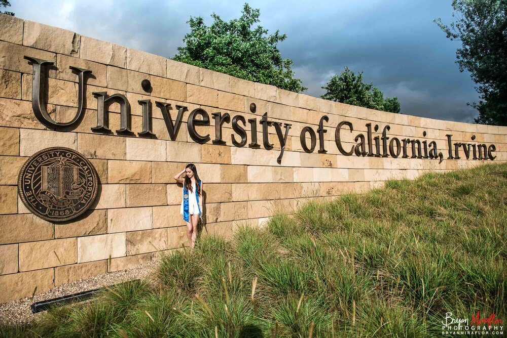 Bryan-Miraflor-Photography-UC-Irvine-Grad-Portraits-UCI-Sign-Bison-Karen-2017-080.jpg