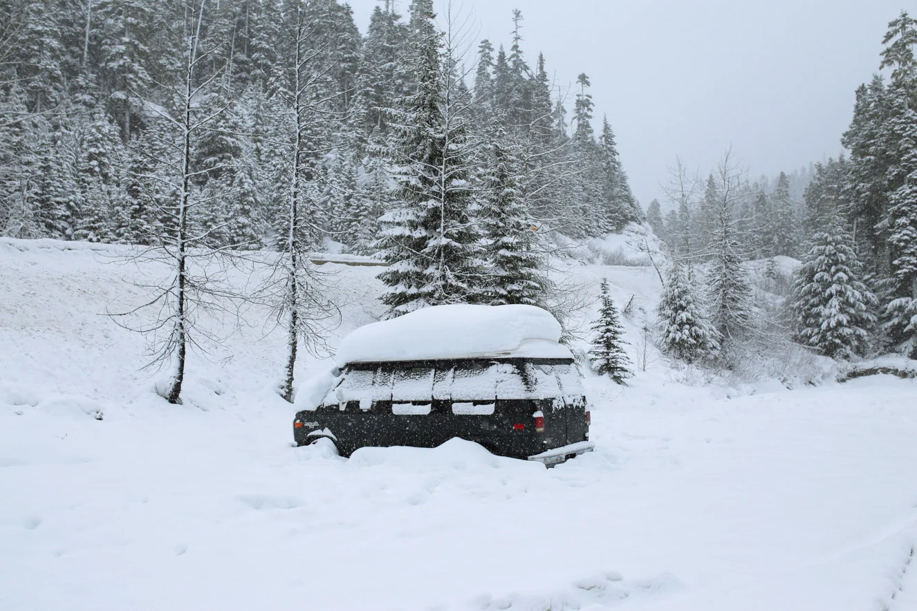 Snowshoeing at Joffre Lakes, BC — Local Wanderer