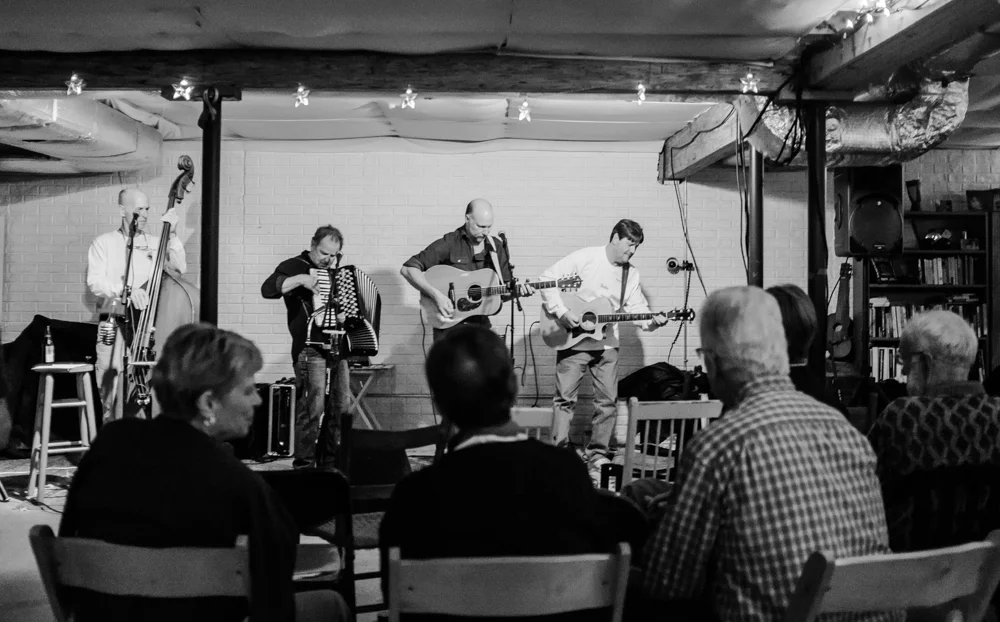 Basement show Nov 2014 - with Donny Holcombe. Photo by Elizabeth Swider