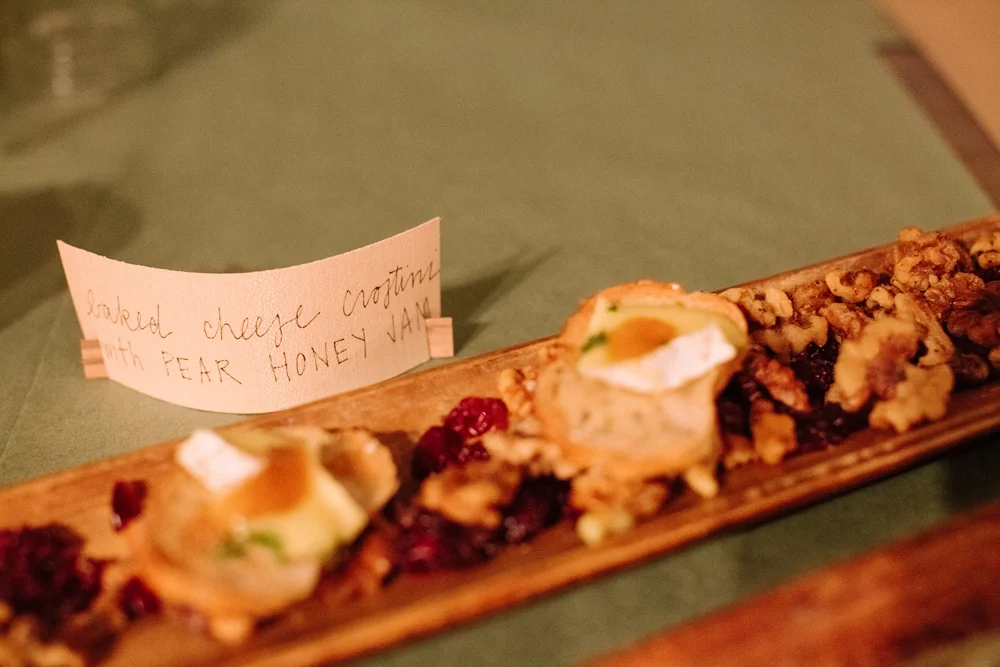 Homespun.HaleyShef.Dec12-83.jpg