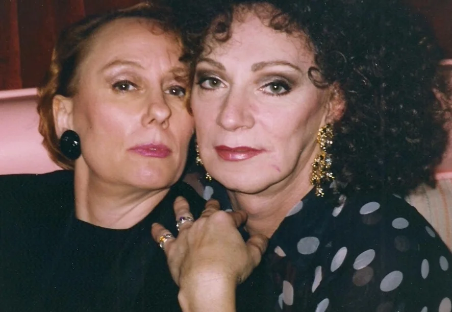 MINK Stole & HOLLYWoodlawn
