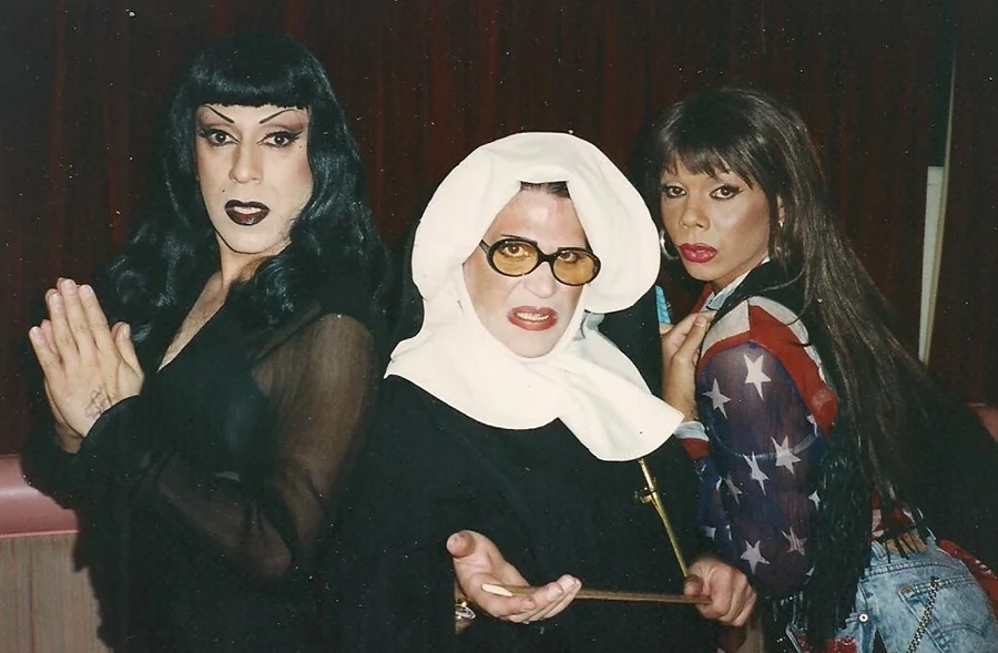 Performer_JoeyArias_Raven.jpg