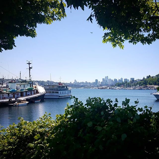 #seattle visiting #geocaching HQ on a break before the ride home.  #gogeocaching #bay #ocean #skyline