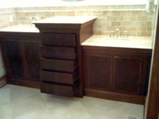 Vanity2.jpg
