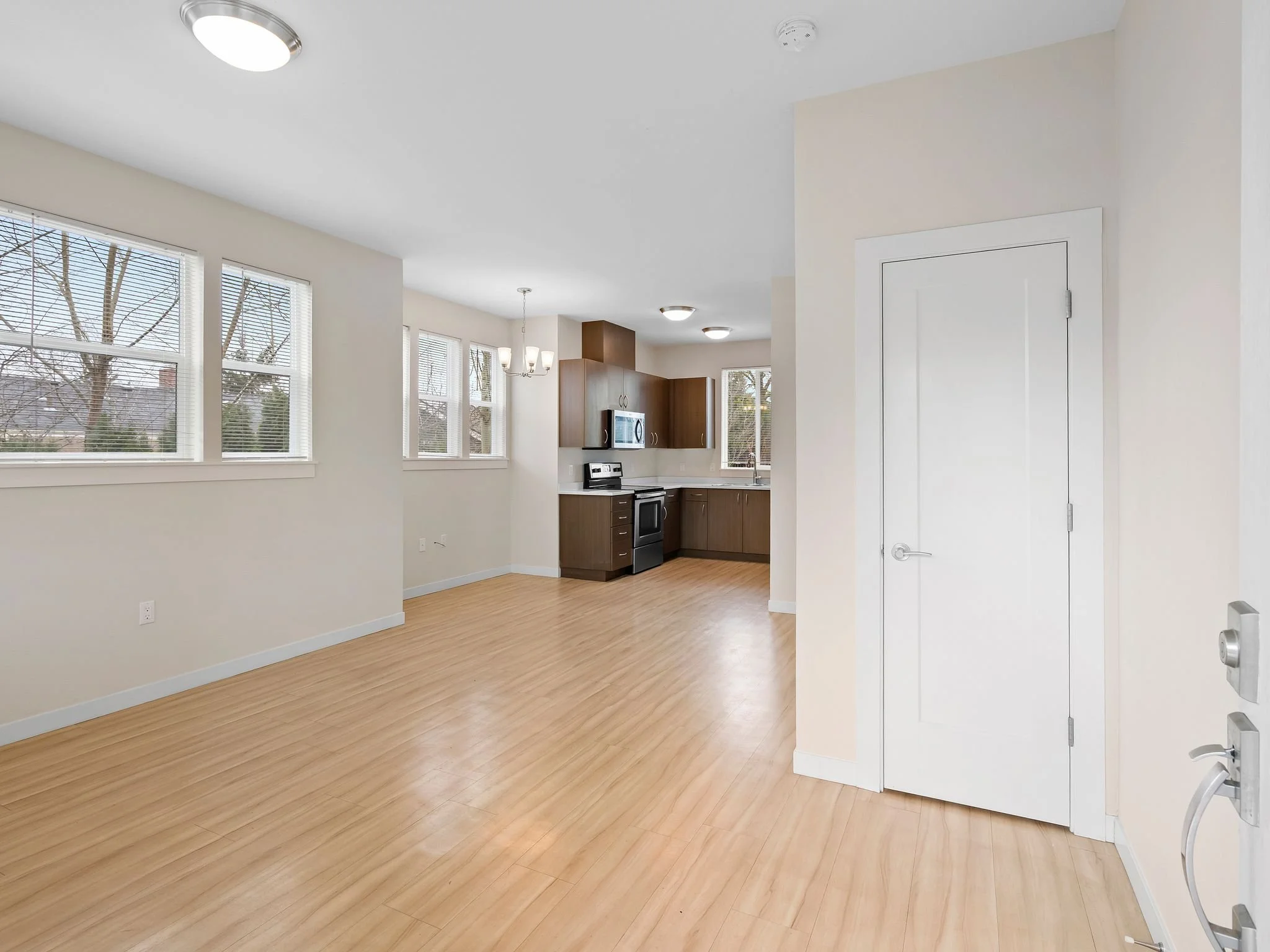 138 NE 109th Condo -6.jpg