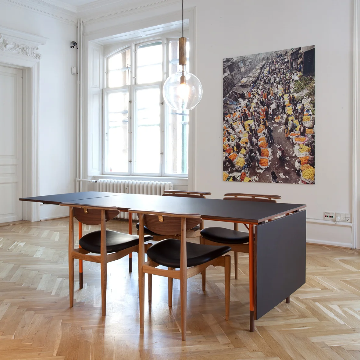 Nyhavn-Dining-Table-10.jpg