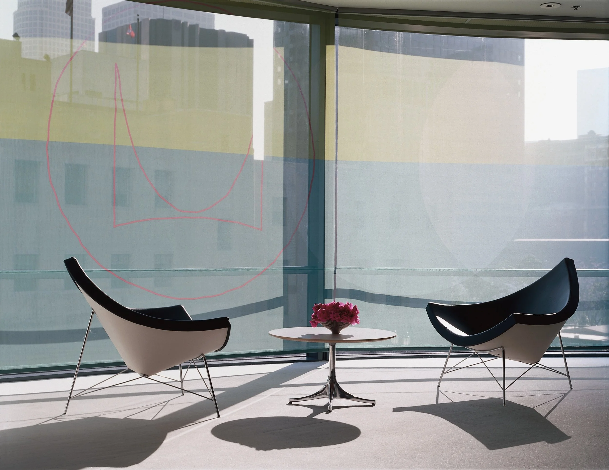 Name : Nelson™ coconut lounge chair / Designer : George Nelson