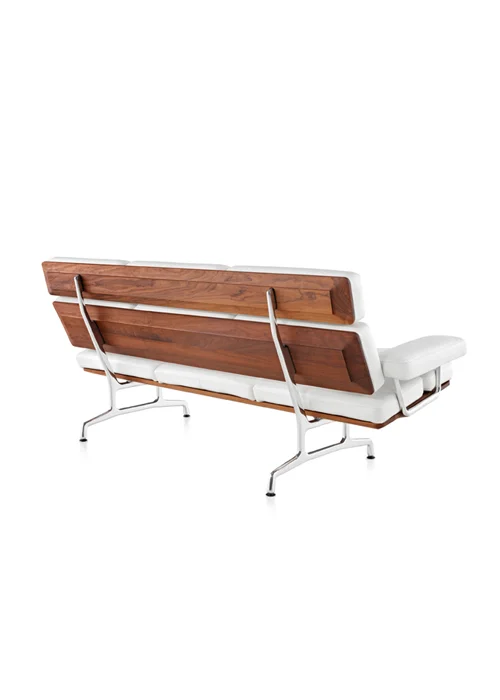 EAMES SOFA2.jpg