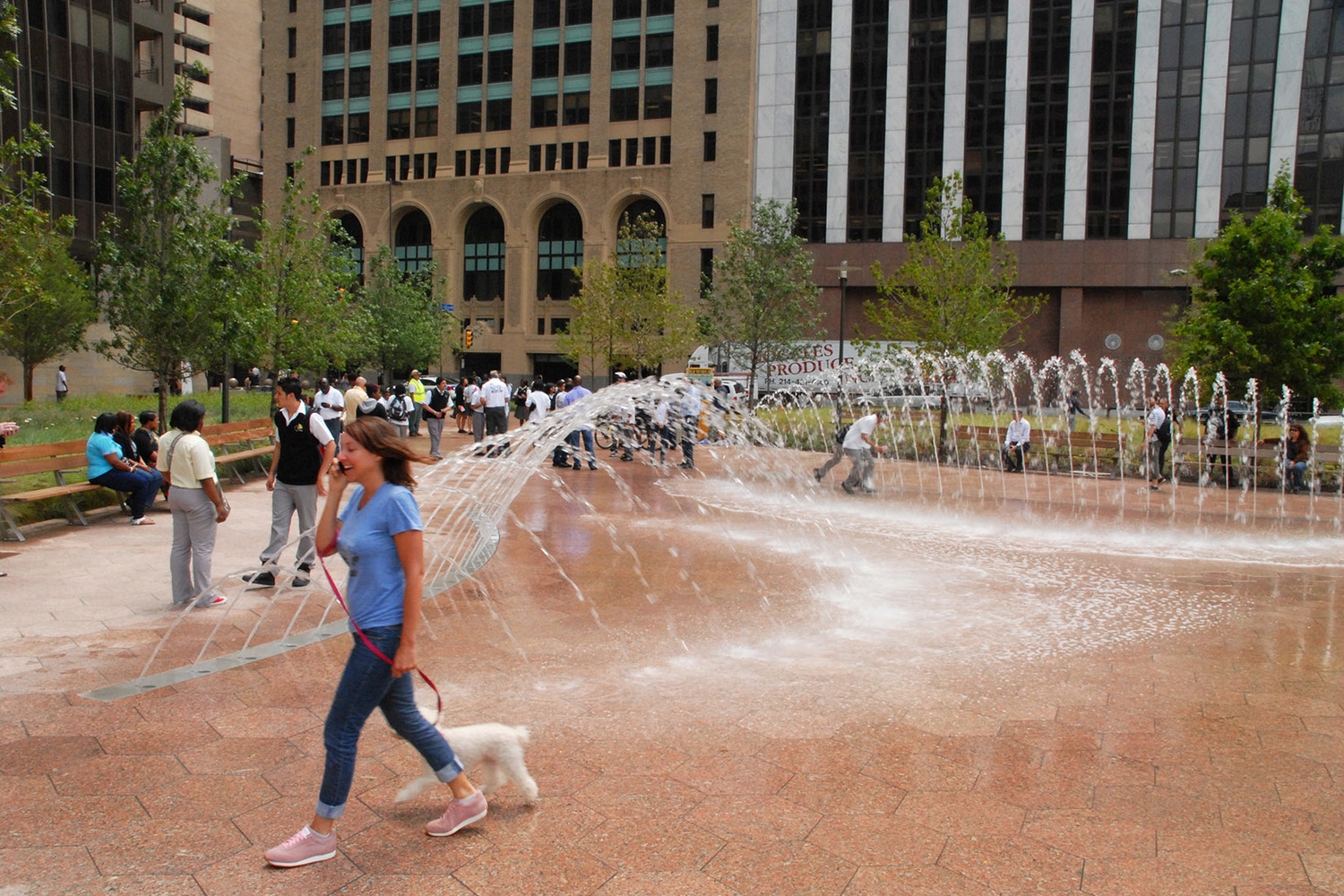 Fountain Plaza