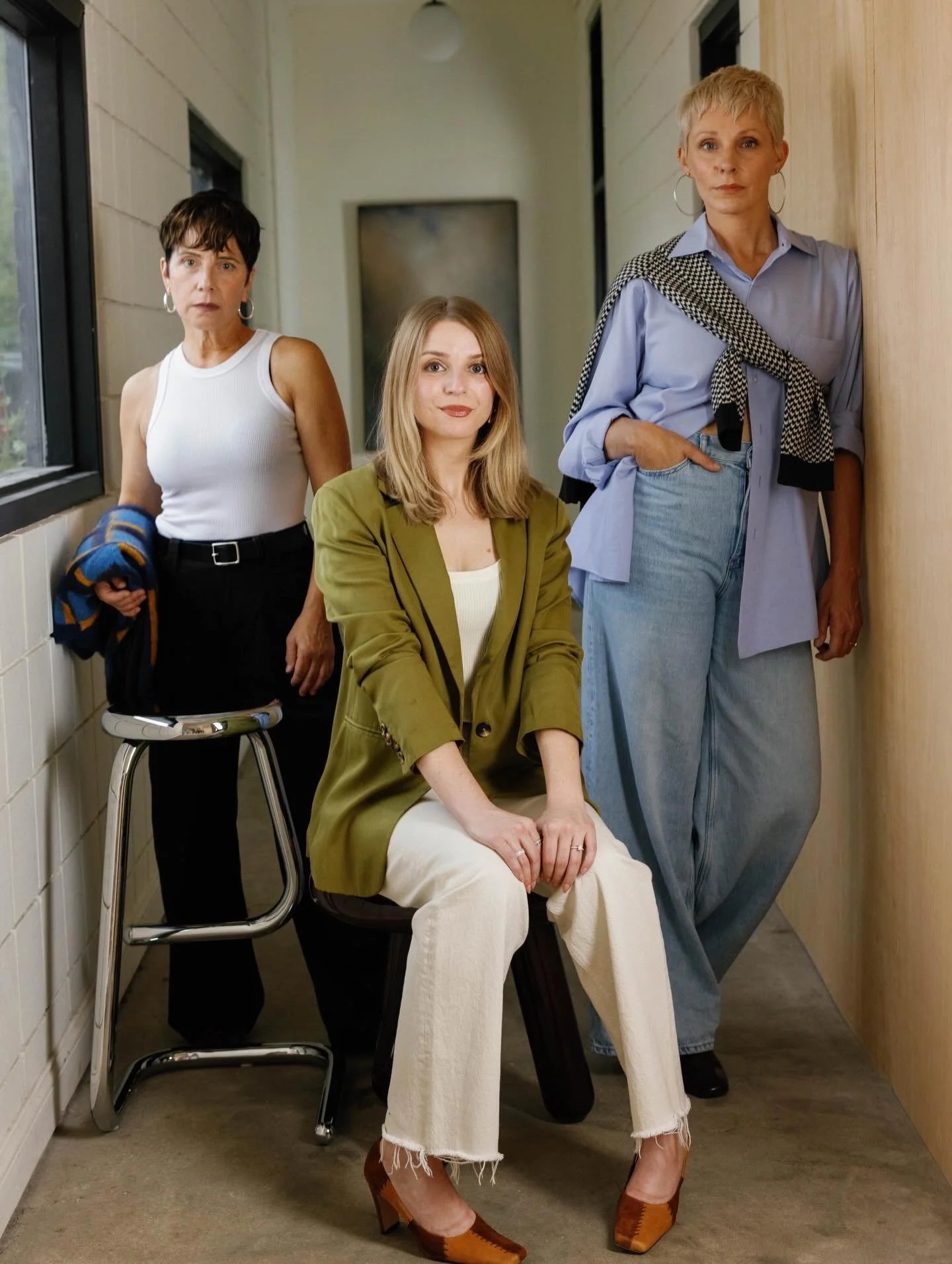 Make it look pretty you say? 

At Natalie O Design, we lead with craft and innovation. For two decades, our team has pushed boundaries and norms within commercial, hospitality, and residential interior projects, challenging conventions with our embra