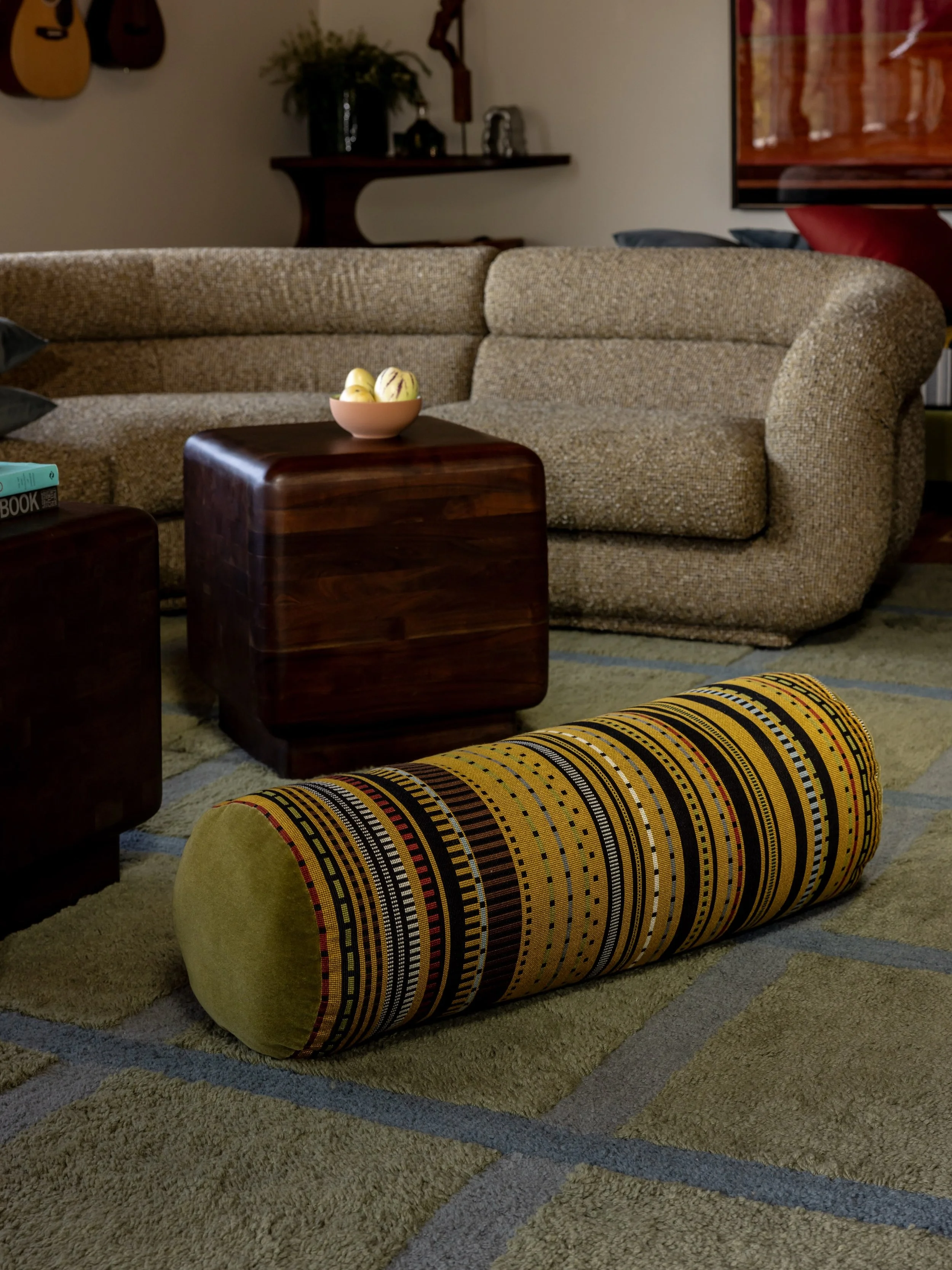 An ode to the sofa. 

That space where we exhale. The blankets, pillows and people pile. For movies 🍿, conversation, celebration, acceptance, respite from the world 🌍 and even grief. 

That one space that can contain us all in comfort like a long o