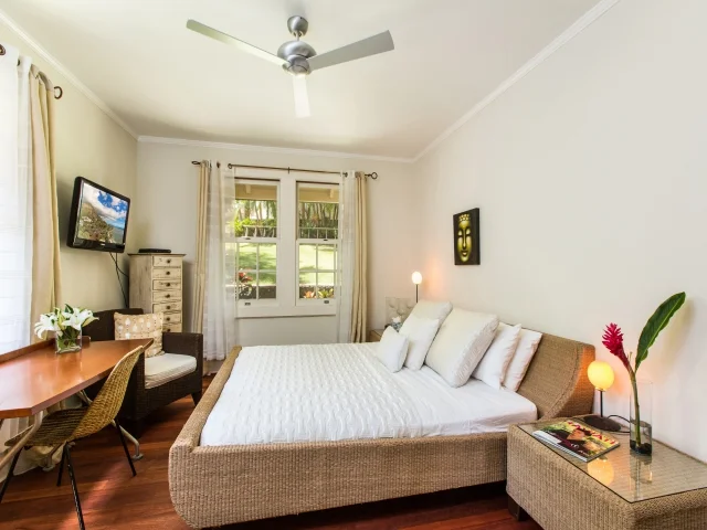 Bedroom-3_640x480_1982827.jpg