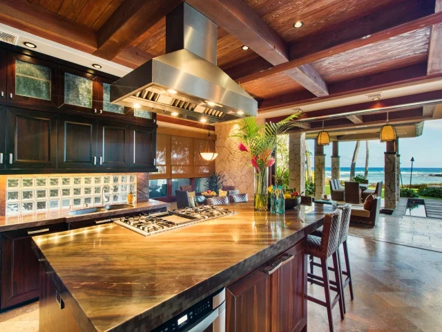 Kitchen_640x480_2020564.jpg