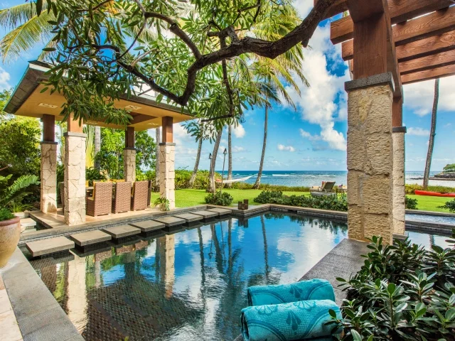 Pool---Spa_640x480_2020601.jpg