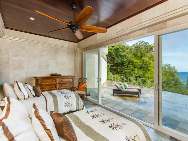 Bedroom-Suite-4_640x480_2130187.jpg