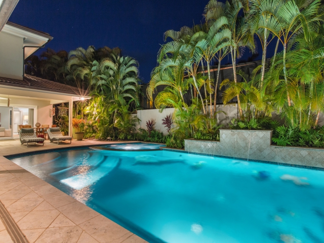 Pool---Spa_640x480_2151626.jpg
