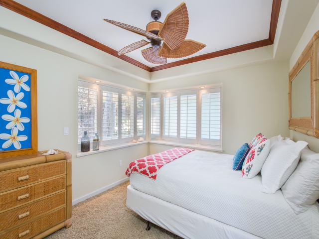 Bedroom-3_640x480_2223945.jpg