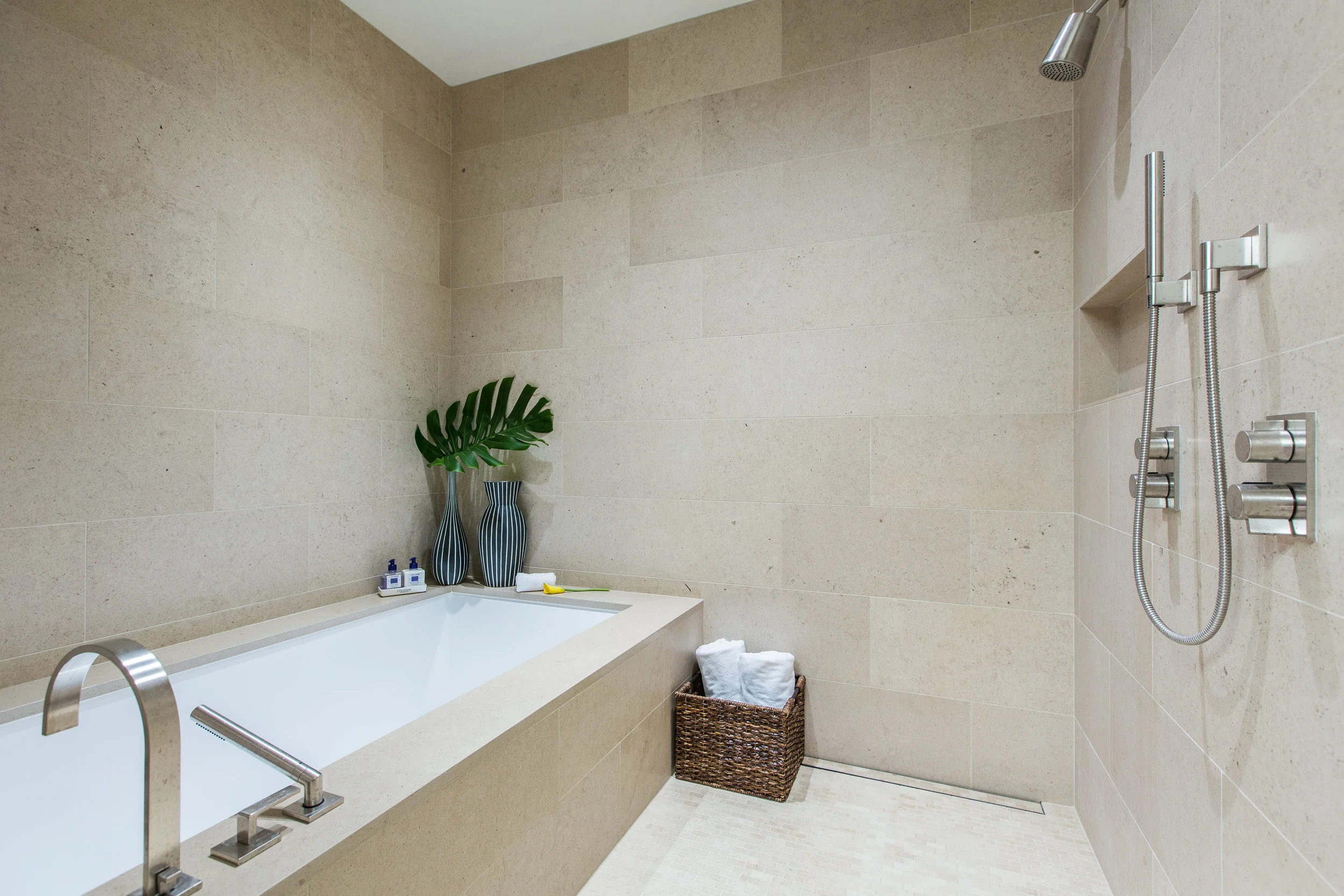 1388 Ala Moana Blvd 3403-print-025-34-Master Suite-3500x2333-300dpi.jpg