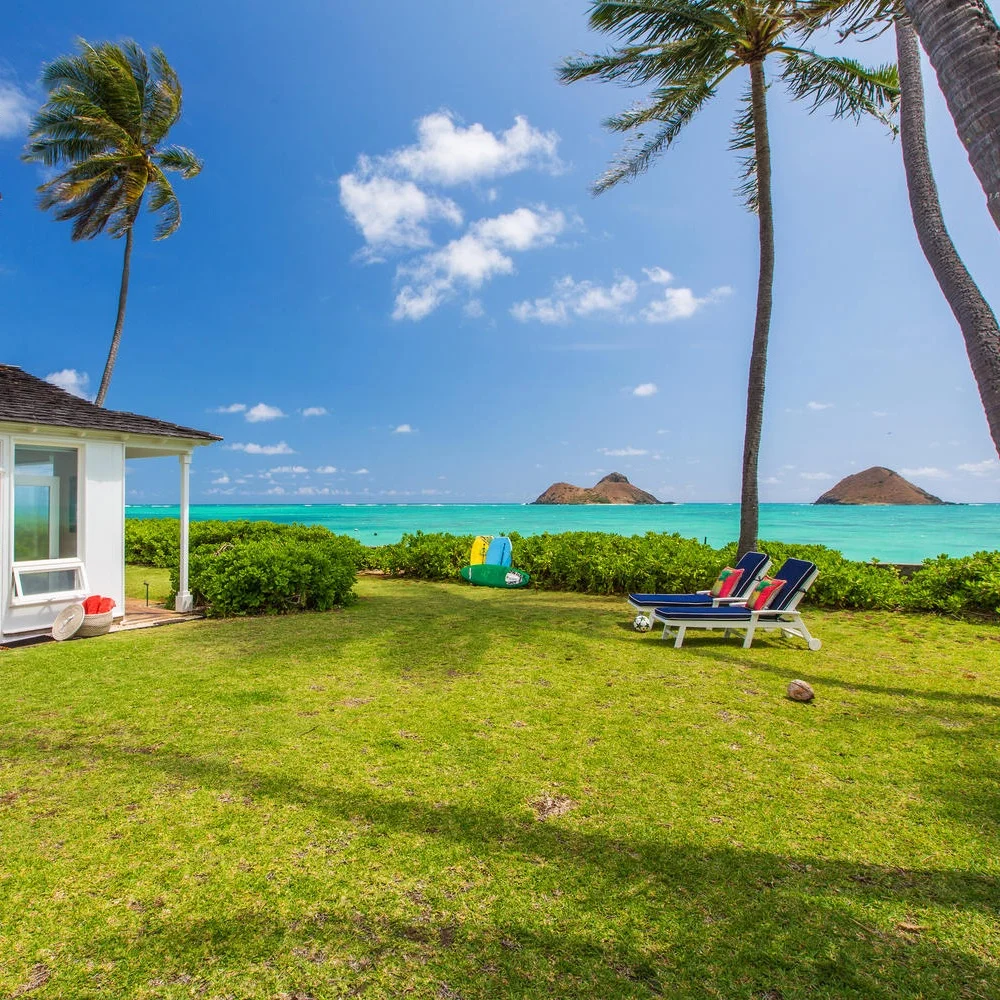 1502+Mokulua+Dr+Kailua+HI-large-022-50-Ocean+Front-1500x1000-72dpi.jpg
