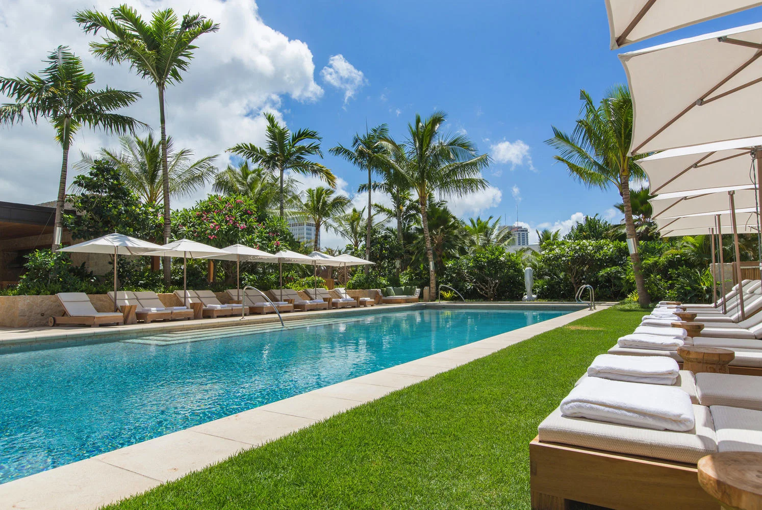 1388 Ala Moana Blvd 7401-large-033-22-Pool Spa-1494x1000-72dpi.jpg