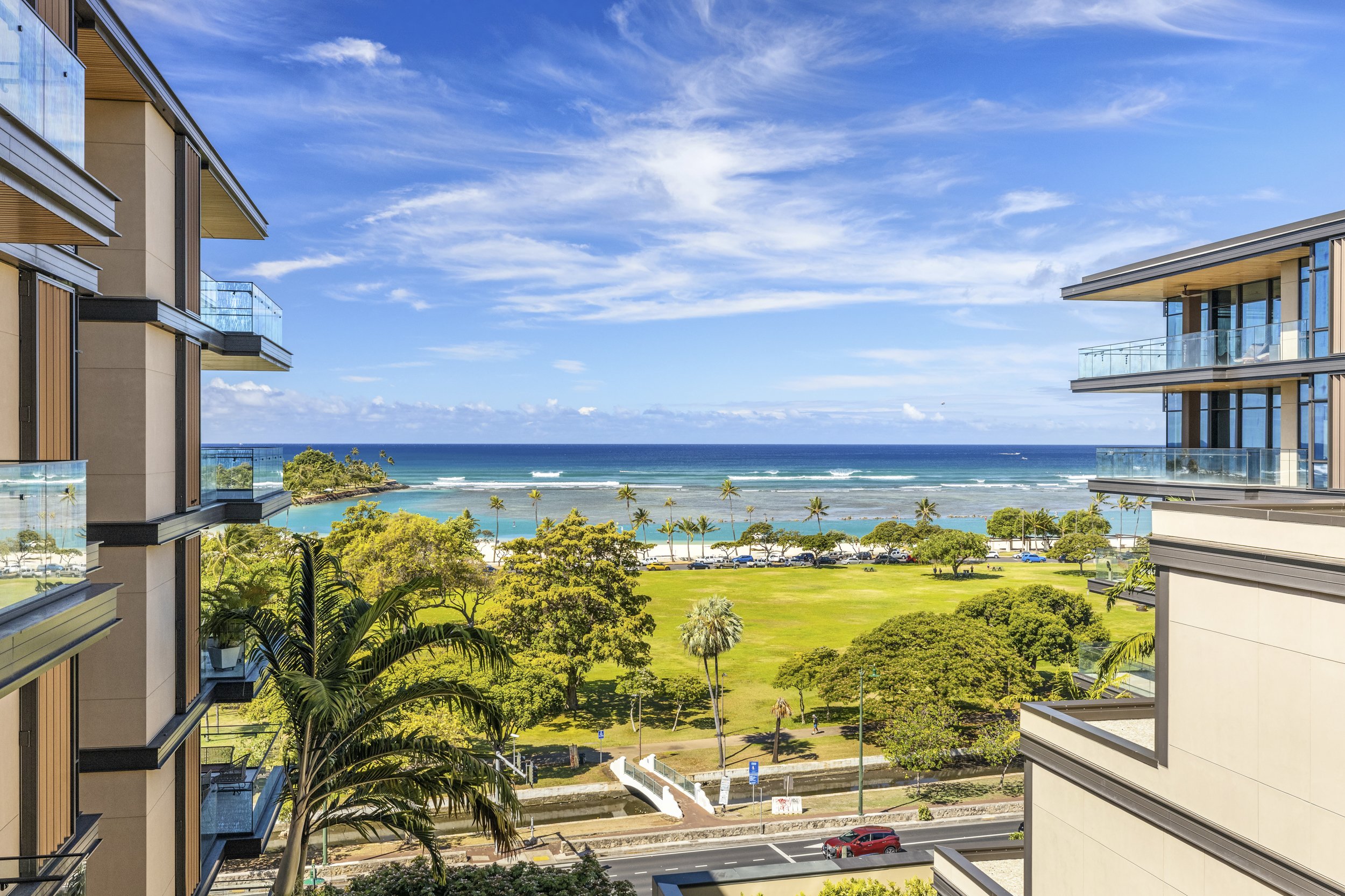 Park Lane Unit 7705 - Aloha Films - Web-11.jpg