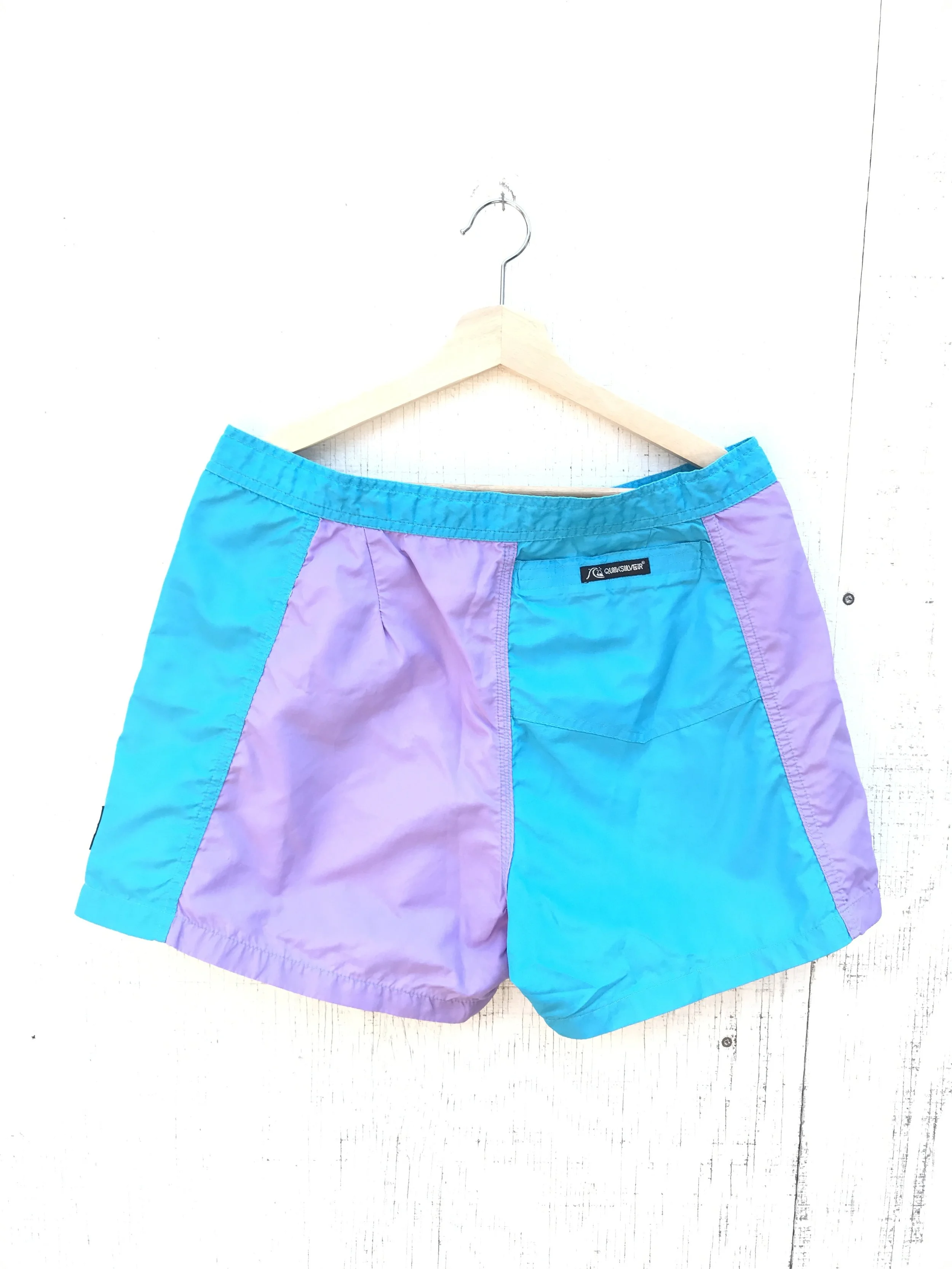 BARNEY QUIKSILVER BOARDSHORTS Turquoise/Purple — LISTEN