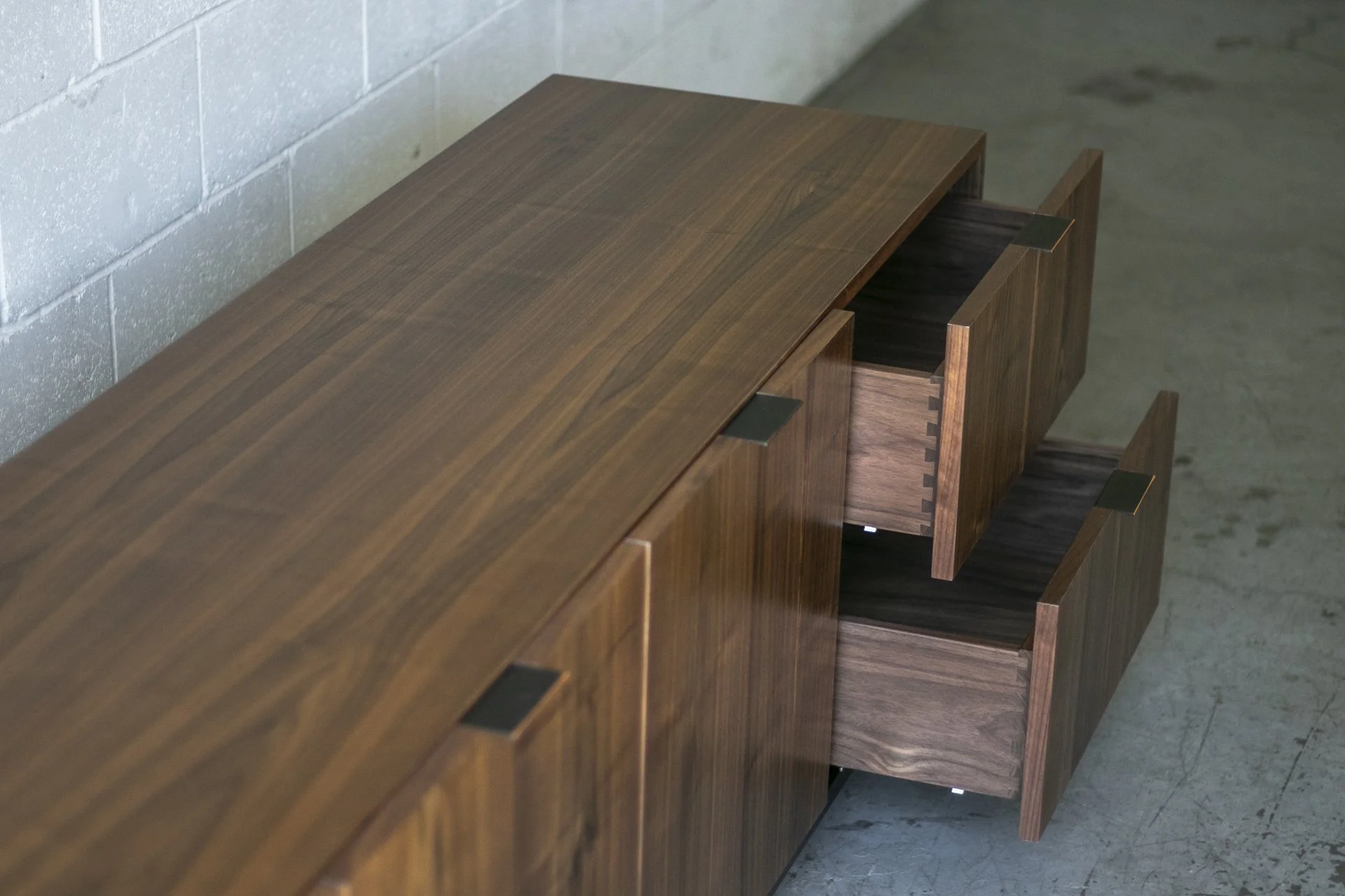 LotusSideboard Punch 10.jpg