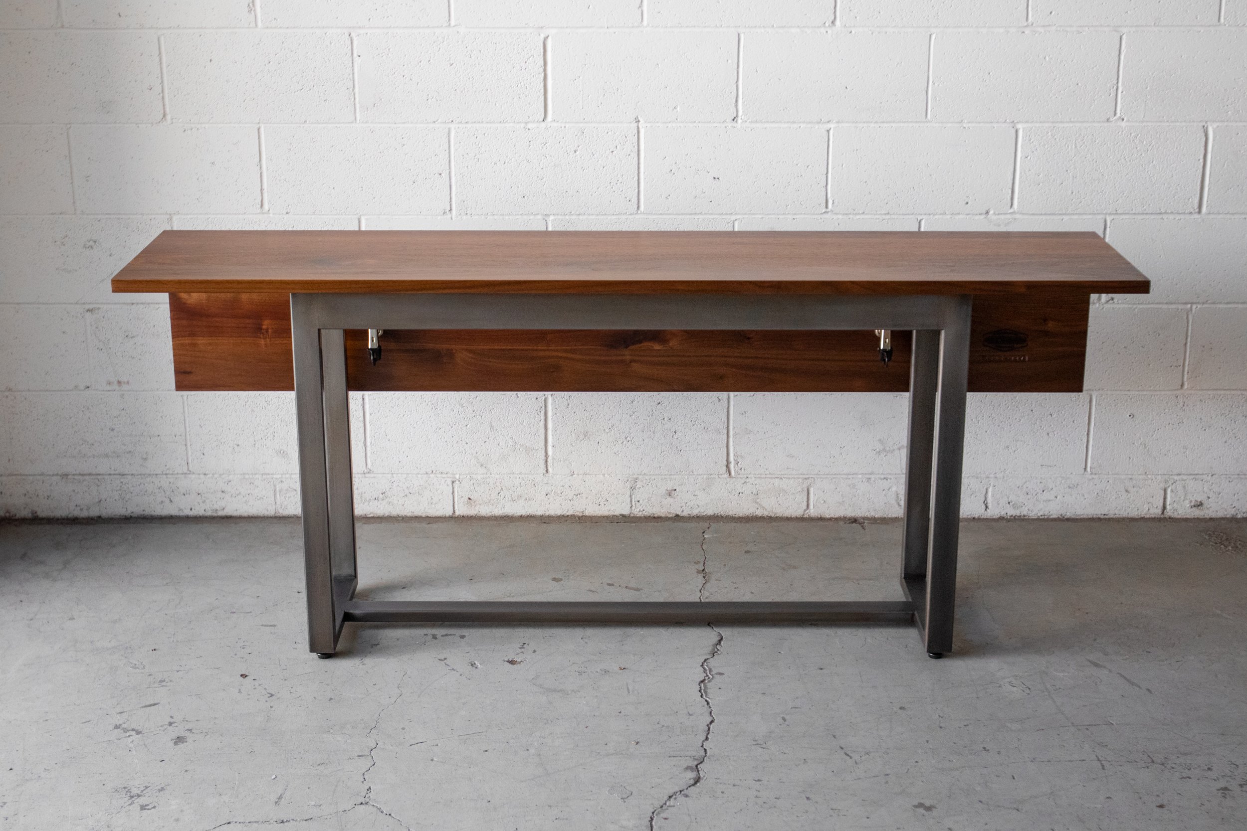 FallenLeaf_Table_Showroom_16.jpg