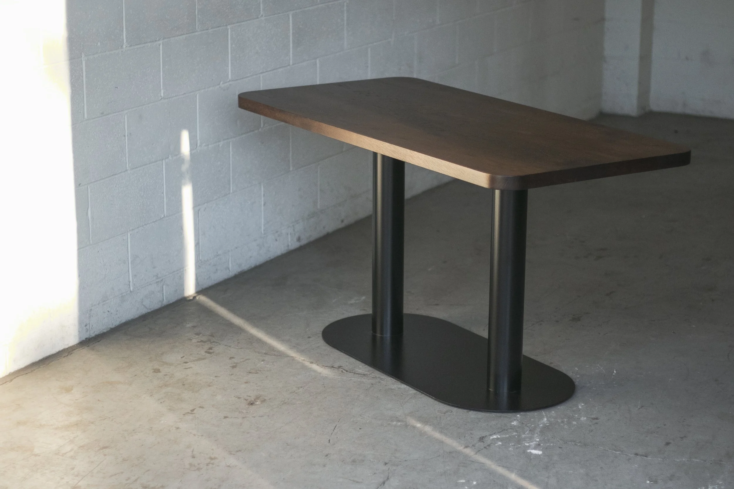 Pill WhiteOak Pedestal Sawatdee 07.jpg