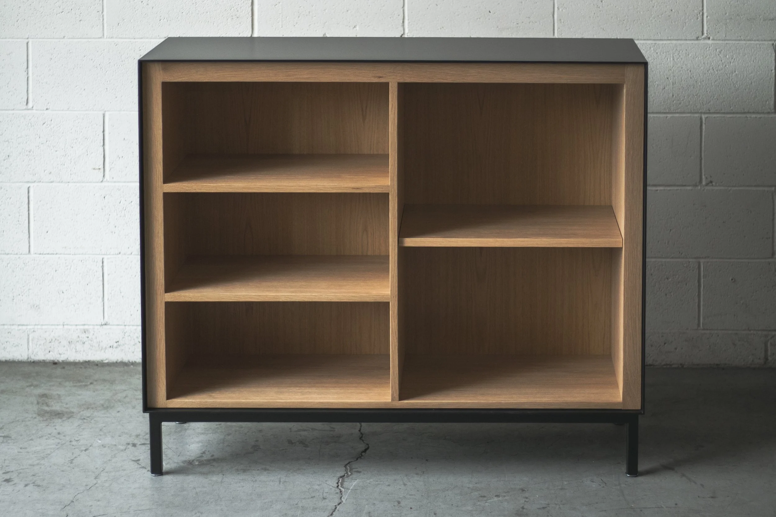 OffTheWall Sideboard Oneil 06.jpg