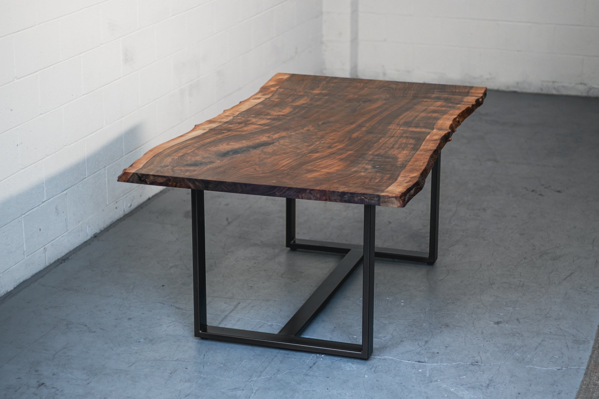 Clary SlabTable Long_02.jpeg